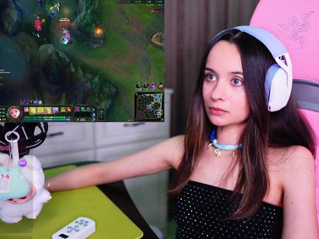 JuicyAngel live cam on BongaCams