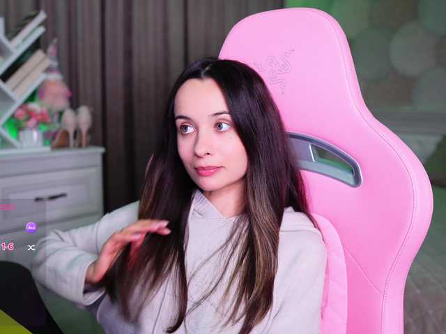 JuicyAngel live cam on BongaCams
