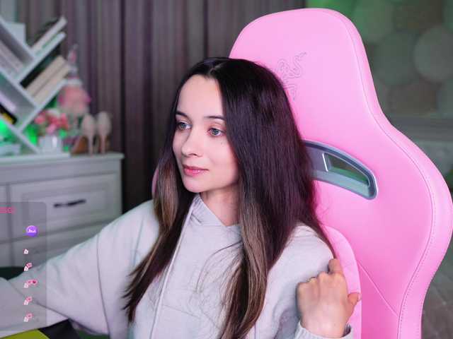 JuicyAngel live cam on BongaCams