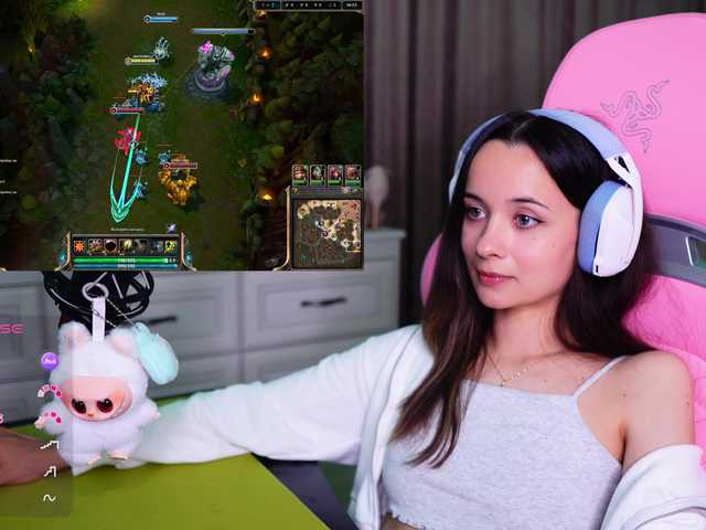 JuicyAngel live cam on BongaCams