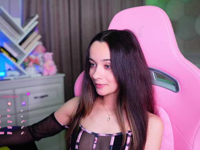 JuicyAngel live cam preview