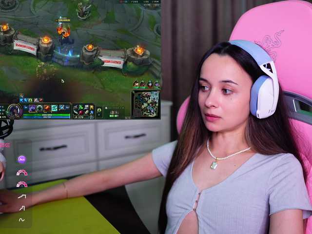 JuicyAngel live cam on BongaCams