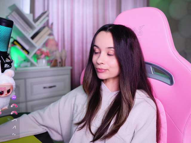 JuicyAngel live cam on BongaCams