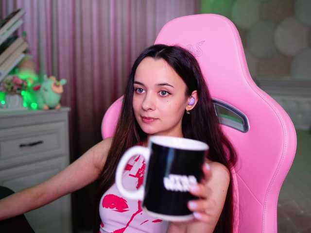 JuicyAngel live cam on BongaCams