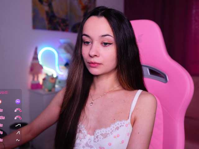 JuicyAngel's BongaCams show and profile