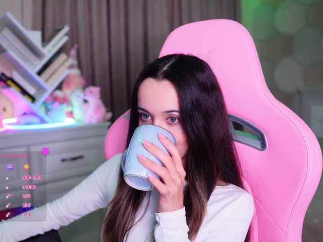 JuicyAngel live cam on BongaCams