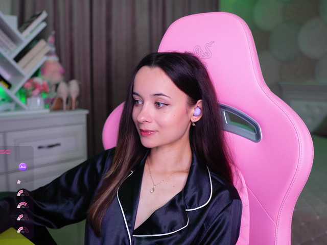 JuicyAngel live cam on BongaCams