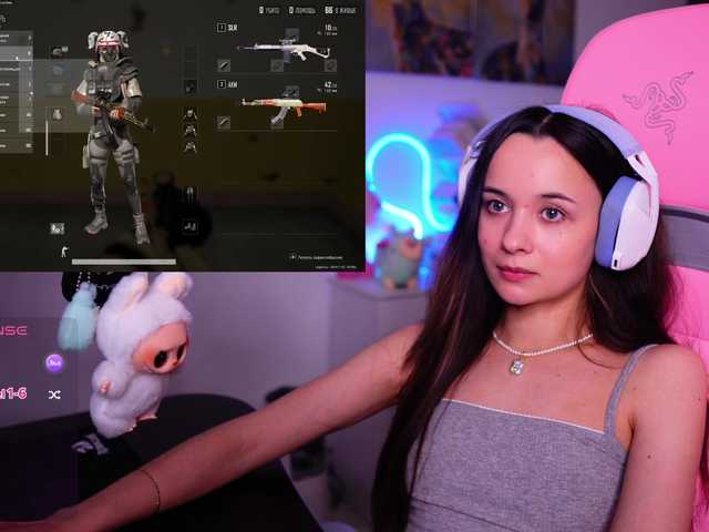 JuicyAngel's BongaCams show and profile