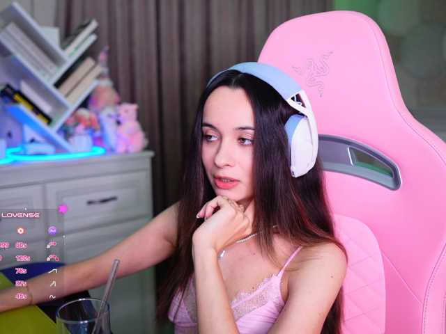 JuicyAngel live cam on BongaCams