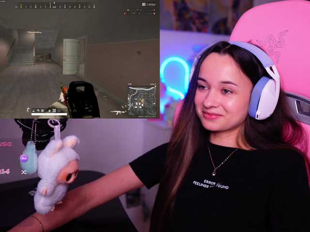 JuicyAngel's BongaCams show and profile