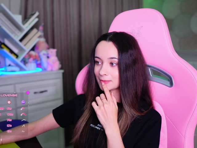 JuicyAngel live cam on BongaCams