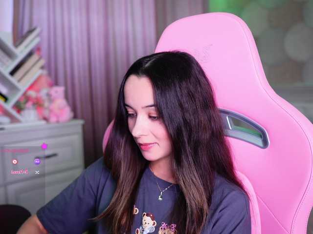 JuicyAngel live cam on BongaCams