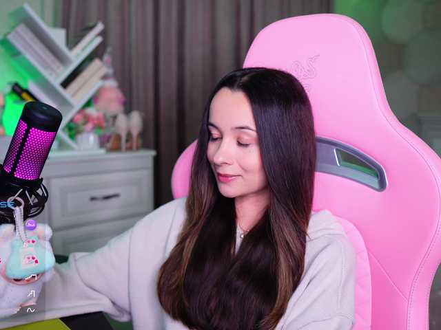 JuicyAngel live cam on BongaCams