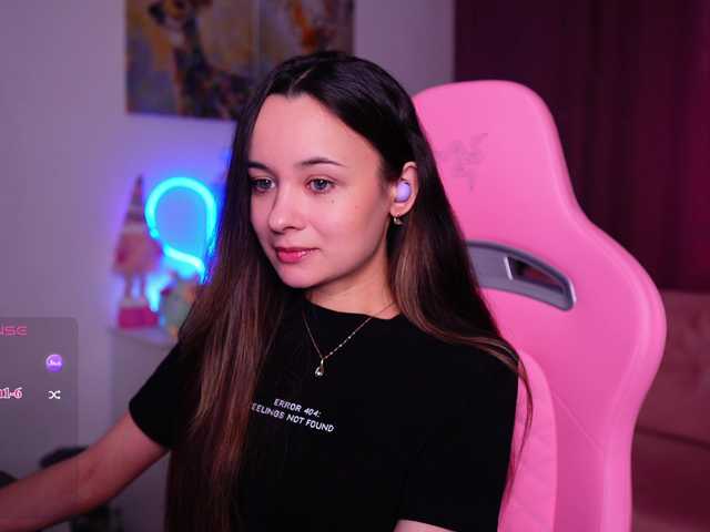 JuicyAngel's BongaCams show and profile