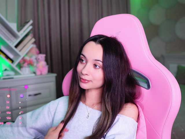 JuicyAngel live cam on BongaCams