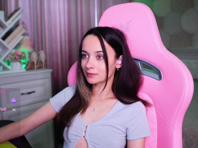 JuicyAngel live cam on BongaCams
