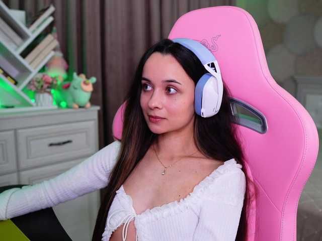 JuicyAngel live cam on BongaCams