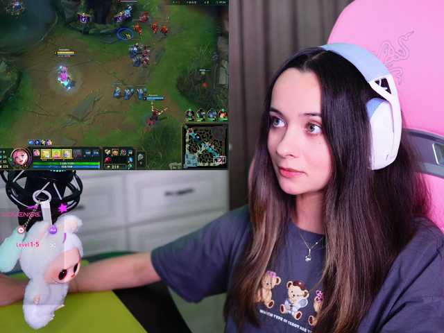 JuicyAngel live cam on BongaCams