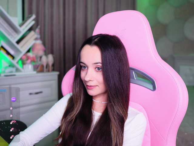 JuicyAngel live cam on BongaCams