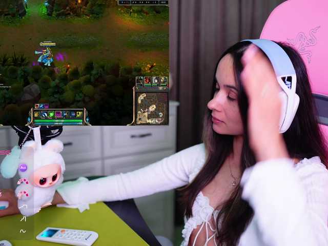 JuicyAngel live cam on BongaCams