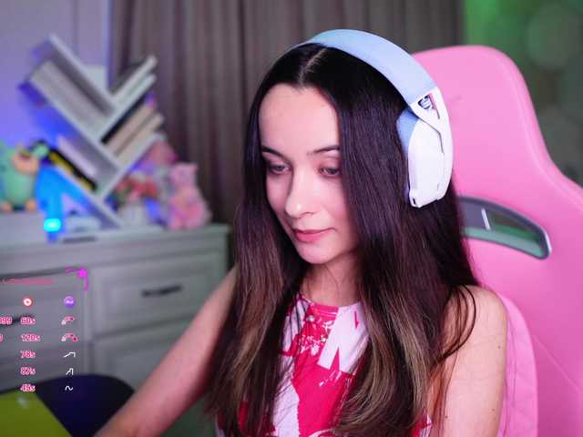 JuicyAngel live cam preview