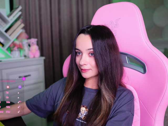 JuicyAngel live cam on BongaCams