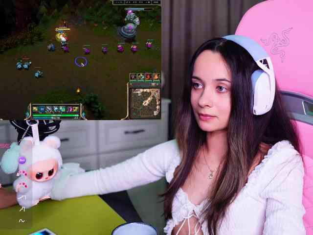 JuicyAngel webcam