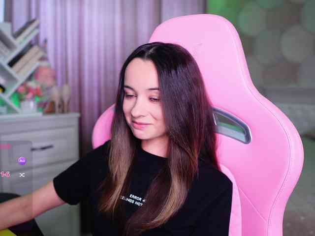 juicyangel's live room