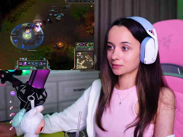 JuicyAngel webcam