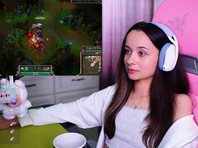JuicyAngel webcam