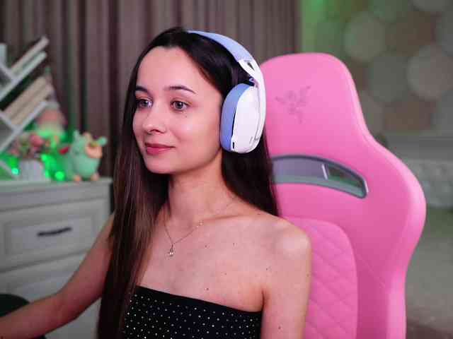 JuicyAngel webcam