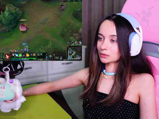 JuicyAngel webcam