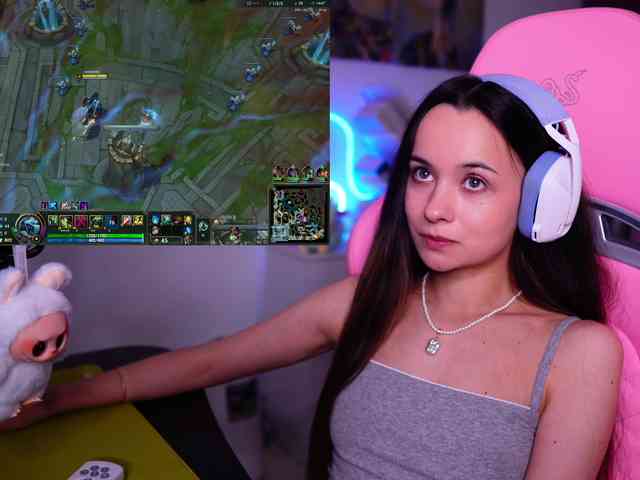 JuicyAngel webcam
