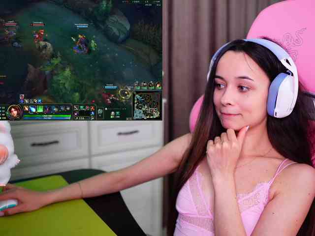 JuicyAngel webcam