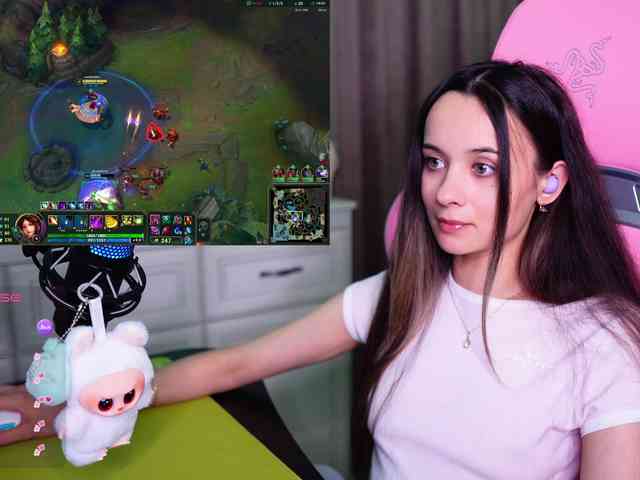 JuicyAngel webcam