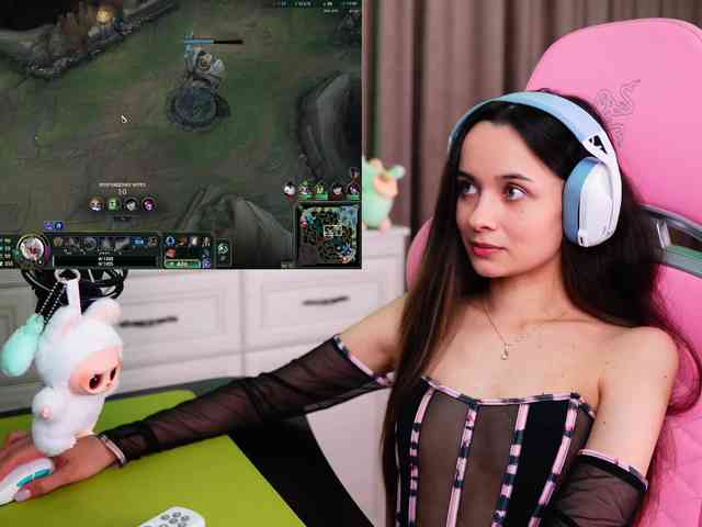 JuicyAngel webcam