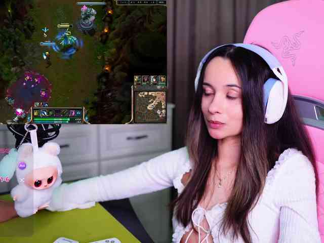 JuicyAngel webcam