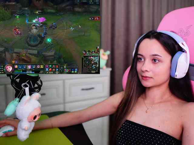 JuicyAngel webcam