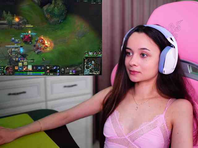 JuicyAngel