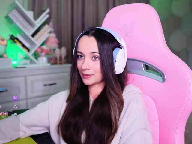 JuicyAngel webcam