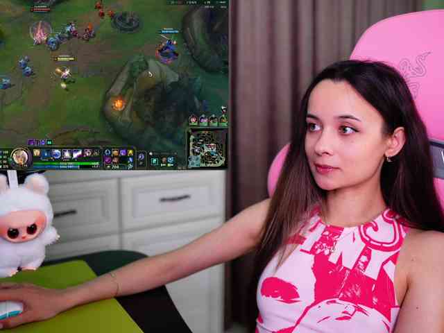 JuicyAngel webcam