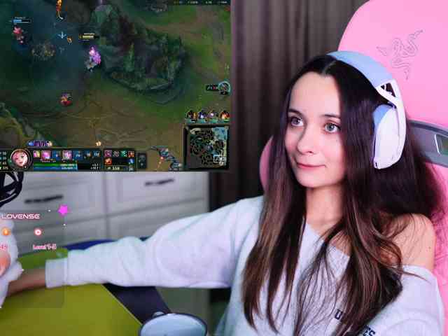 JuicyAngel webcam