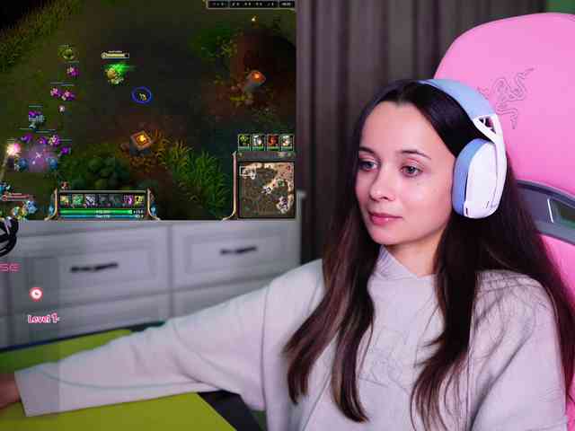 JuicyAngel webcam