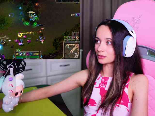 JuicyAngel webcam