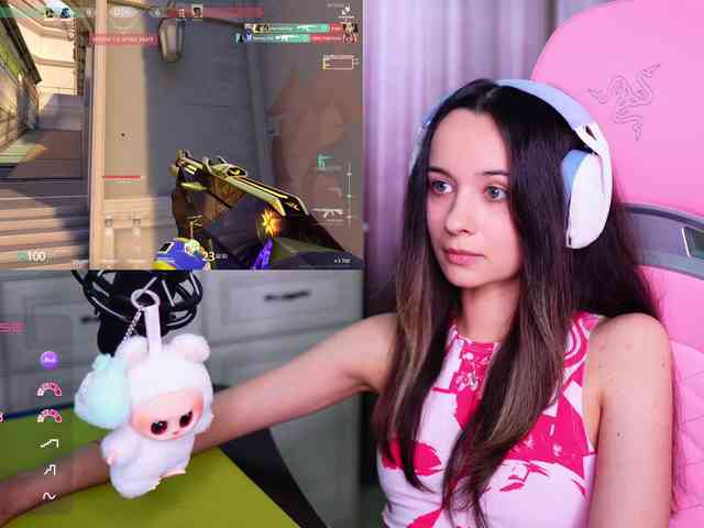 JuicyAngel Live Webcam on BongaCams