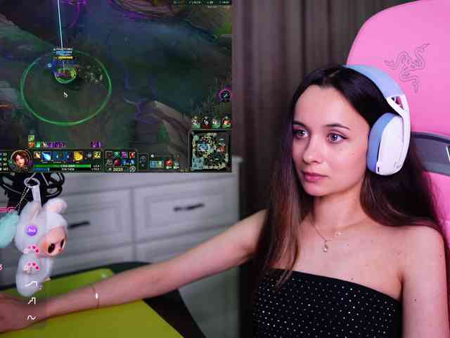 JuicyAngel webcam