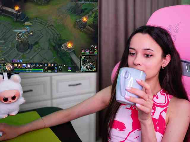 JuicyAngel webcam