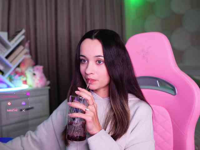 JuicyAngel