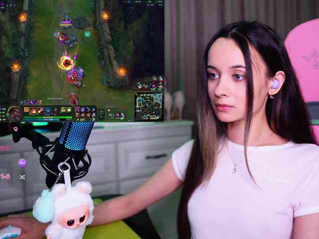 JuicyAngel webcam