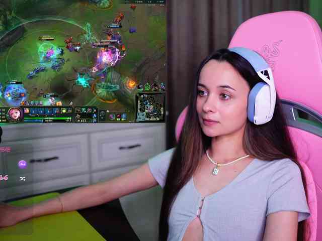 JuicyAngel webcam